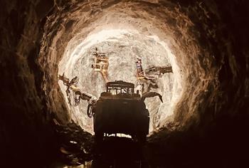 Thông đường hầm dài 5.700 mét của dự án Nhà máy Thủy điện Ialy mở rộng