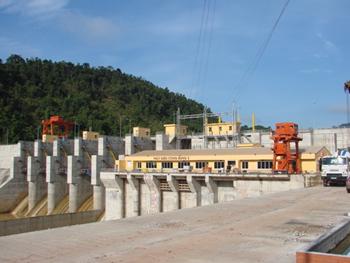 Một số hình ảnh hạ roto tổ máy 2 NM thủy điện Sông Bung 5 