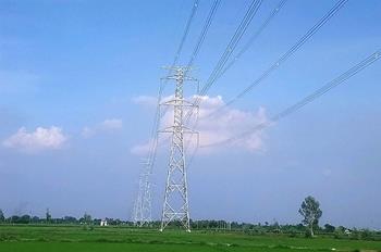 Energization of the 500kV West Hanoi - Thuong Tin transmission line